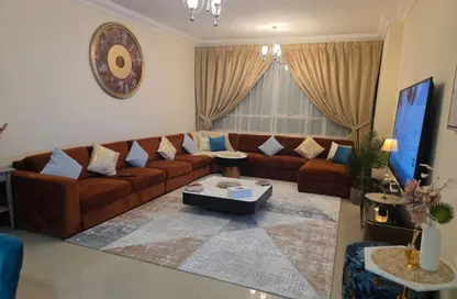 شقة - 2 غرف نوم - 3 حمامات للايجار في 2 مبنى تايجر - شارع التعاون - التعاون - الشارقة