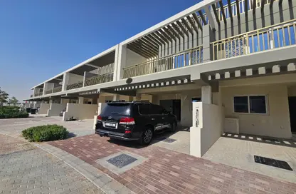 Apartment - 3 Bedrooms - 4 Bathrooms for rent in Victoria 2 - Damac Hills 2 - Dubai