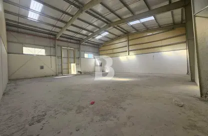 مستودع - استوديو للايجار في مصفح - أبوظبي