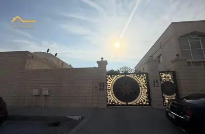 شقة - 3 غرف نوم - 4 حمامات للايجار في النخيلات - الحيرة - الشارقة