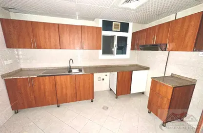 Apartment - 2 Bedrooms - 2 Bathrooms for rent in Muwaileh 29 Building - Muwaileh - Sharjah