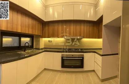 Villa - 5 Bedrooms - 6 Bathrooms for sale in Al Yasmeen 1 - Al Yasmeen - Ajman