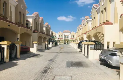 Townhouse - 3 Bedrooms - 3 Bathrooms for rent in Sahara Meadows - Dubai Industrial City - Dubai