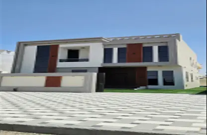 Villa - 4 Bedrooms - 6 Bathrooms for sale in Al Helio - Ajman