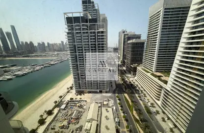 Apartment - 1 Bedroom - 2 Bathrooms for rent in Palace Beach Residence - EMAAR Beachfront - Dubai Harbour - Dubai