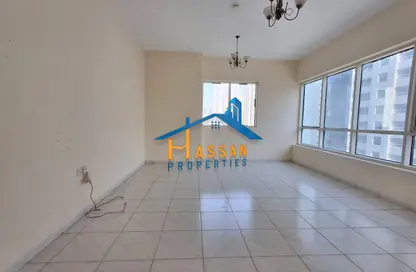 Apartment - 3 Bedrooms - 4 Bathrooms for rent in New Al Taawun Road - Al Taawun - Sharjah