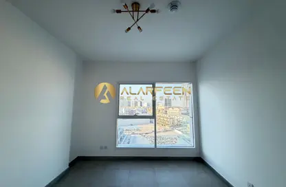 شقة - 2 غرف نوم - 3 حمامات للايجار في البرج الإمبراطوري - ديستريكت 17 - قرية الجميرا سركل - دبي شقة - 2 غرف نوم - 3 حمامات للايجار في البرج الإمبراطوري - ديستريكت 17 - قرية الجميرا سركل - دبي