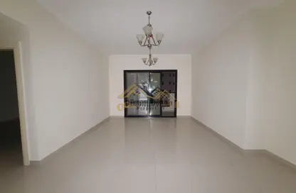 Apartment - 1 Bedroom - 2 Bathrooms for rent in Muwaileh Commercial - Sharjah