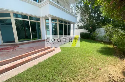 Villa - 4 Bedrooms - 5 Bathrooms for rent in Umm Suqeim 1 - Umm Suqeim - Dubai