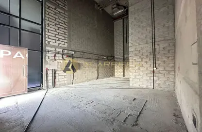 Shop - Studio - 1 Bathroom for rent in Azizi Aura - Downtown Jebel Ali - Dubai