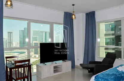 Apartment - 1 Bathroom for rent in Marina Square - Al Reem Island - Abu Dhabi