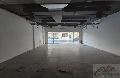 Shop - Studio - 1 Bathroom for rent in Muwaileh 29 Building - Muwaileh - Sharjah