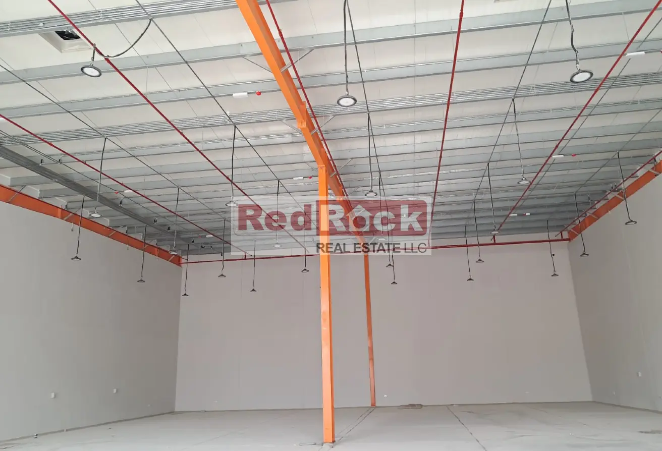 Warehouse for rent in Al Sajaa Industrial