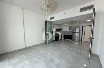 شقة - غرفة نوم - 2 حمامات للايجار في بيرلز من دانوب - الفرجان - دبي