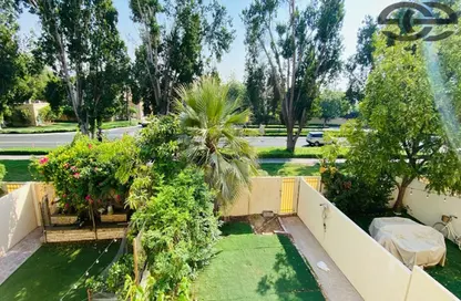 Villa - 2 Bedrooms - 3 Bathrooms for rent in Springs 12 - The Springs - Dubai