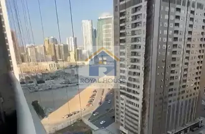شقة - 2 غرف نوم - 3 حمامات للبيع في الخان - الشارقة