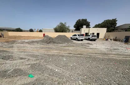 أرض - استوديو للايجار في منطقة رقم 13 - المنطقة الصناعية بالشارقة - الشارقة