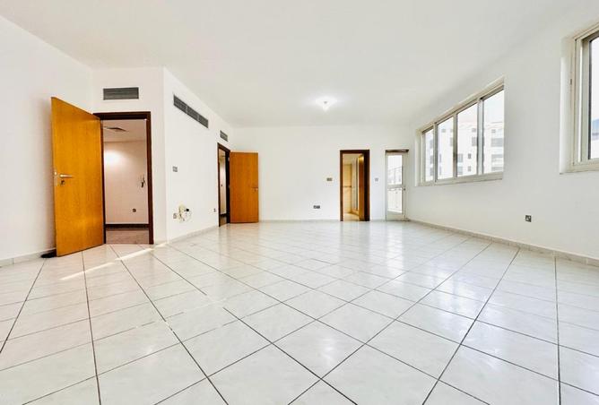 15932815 - Property Main Image