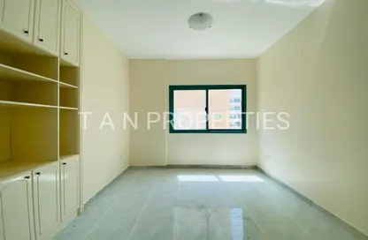 شقة - غرفة نوم - 2 حمامات للايجار في جولدن ساندز 12 - منخول - بر دبي - دبي شقة - غرفة نوم - 2 حمامات للايجار في جولدن ساندز 12 - منخول - بر دبي - دبي