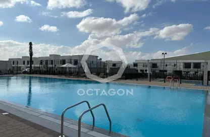 Pool image for: Townhouse - 4 Bedrooms - 3 Bathrooms for rent in Reem Townhouses - Town Square - Dubai, Image 1