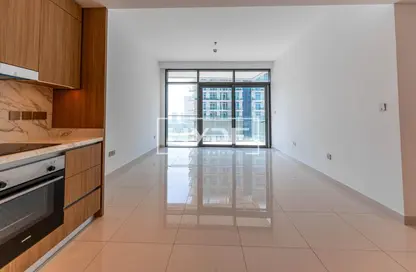 Apartment - 1 Bedroom - 1 Bathroom for sale in Beach Vista - EMAAR Beachfront - Dubai Harbour - Dubai