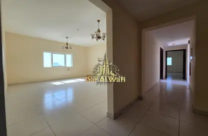 شقة - غرفة نوم - 2 حمامات للايجار في شارع 20 ​ - النهدة - الشارقة