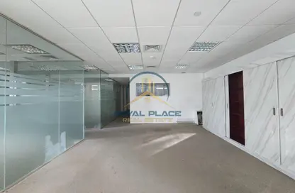 Office Space - Studio - 1 Bathroom for rent in Blue Tower - Sheikh Zayed Road - Dubai