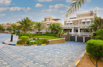 Outdoor Building image for: Villa - 7 Bedrooms - 7 Bathrooms for rent in Balqis Residence - Kingdom of Sheba - Palm Jumeirah - Dubai, Image 1