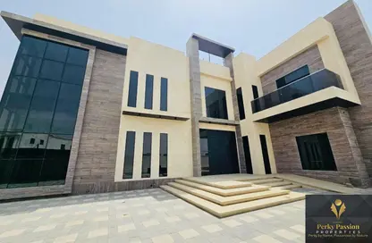 Villa - 5 Bedrooms - 6 Bathrooms for rent in Al Aweer 1 - Al Aweer - Dubai