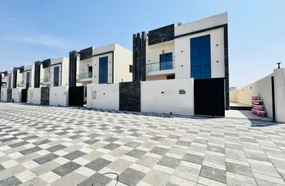 فيلا - 5 غرف نوم - 6 حمامات للايجار في الحليو 2 - الحليو - عجمان