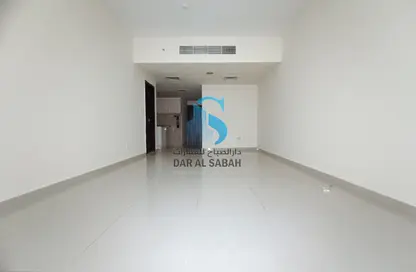 Apartment - Studio - 1 Bathroom for rent in Tiger Building Al Qadesia - Al Nahda - Sharjah