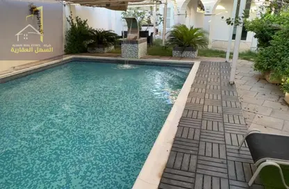 فيلا - 5 غرف نوم - 6 حمامات للبيع في شرقان - الحيرة - الشارقة