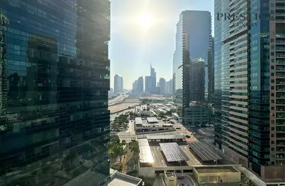 Apartment - 1 Bedroom - 2 Bathrooms for sale in Lake Shore Tower - JLT Cluster Y - Jumeirah Lake Towers - Dubai