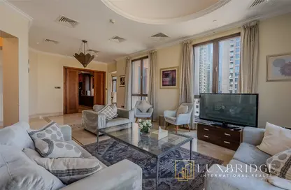 Penthouse - 4 Bedrooms - 5 Bathrooms for sale in Kamoon 4 - Kamoon - Old Town - Dubai
