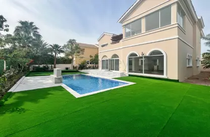 Villa - 5 Bedrooms - 5 Bathrooms for rent in The Centro - The Villa - Dubai