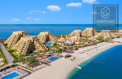 شقة - 1 حمام للايجار في فيروز - باب البحر - جزيرة المرجان - رأس الخيمة