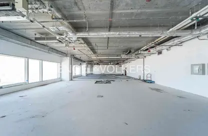 Half Floor - Studio - 1 Bathroom for rent in Conrad Commercial Tower - Sheikh Zayed Road - Dubai