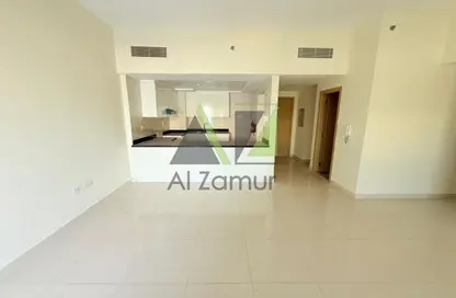 شقة - 2 غرف نوم - 3 حمامات للايجار في بروفايل ريزيدنس - مدينة دبي الرياضية - دبي