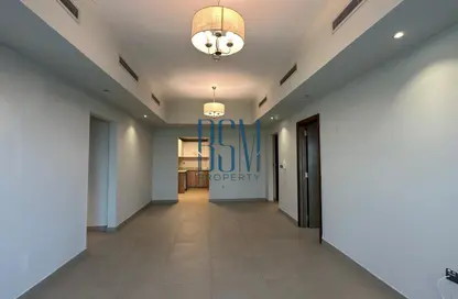 Apartment - 3 Bedrooms - 3 Bathrooms for rent in Dune Residency - District 17 - Jumeirah Village Circle - Dubai