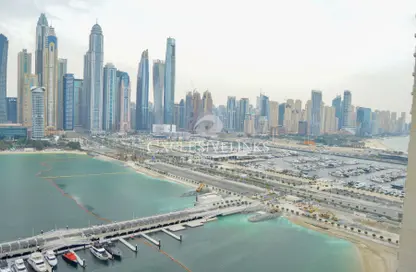 Apartment - 2 Bedrooms - 3 Bathrooms for sale in Marina Vista - EMAAR Beachfront - Dubai Harbour - Dubai