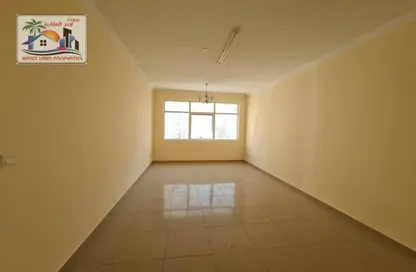 شقة - 2 غرف نوم - 3 حمامات للايجار في أبراج التعاون - الخان - الشارقة