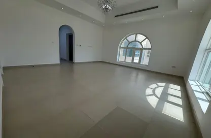 Apartment - 3 Bedrooms - 4 Bathrooms for rent in Madinat Al Riyad - Abu Dhabi