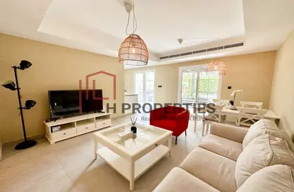 Living / Dining Room image for: Townhouse - 3 Bedrooms - 3 Bathrooms for rent in Al Reem 1 - Al Reem - Arabian Ranches - Dubai, Image 1