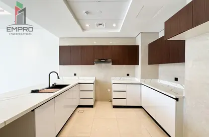 Apartment - 3 Bedrooms - 3 Bathrooms for rent in Al Manal La Rose - Jumeirah Village Circle - Dubai