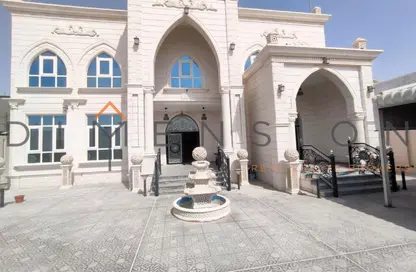 فيلا - 5 غرف نوم - 7 حمامات للايجار في مدينة الرياض - أبوظبي