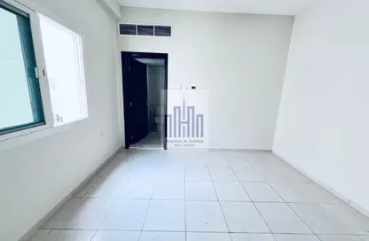 Apartment - Studio - 1 Bathroom for rent in Fire Station Road - Muwaileh - Sharjah