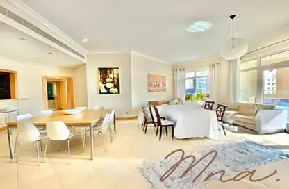 Apartment - 3 Bedrooms - 4 Bathrooms for rent in Al Das - Shoreline Apartments - Palm Jumeirah - Dubai