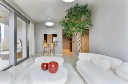 Apartment - 1 Bedroom - 2 Bathrooms for sale in Boulevard Point - Downtown Dubai - Dubai