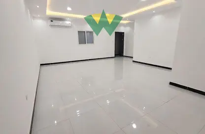 شقة - 2 غرف نوم - 2 حمامات للايجار في مدينة شخبوط - أبوظبي