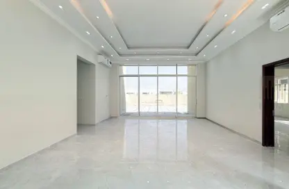 Villa - 4 Bedrooms - 5 Bathrooms for rent in Nad Al Sheba Villas - Nad Al Sheba 3 - Nad Al Sheba - Dubai